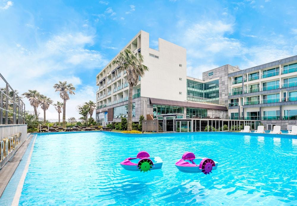 เดอะ โฟร์ เกรส รีสอร์ต Hotel เมืองเชจู ภายนอก รูปภาพ