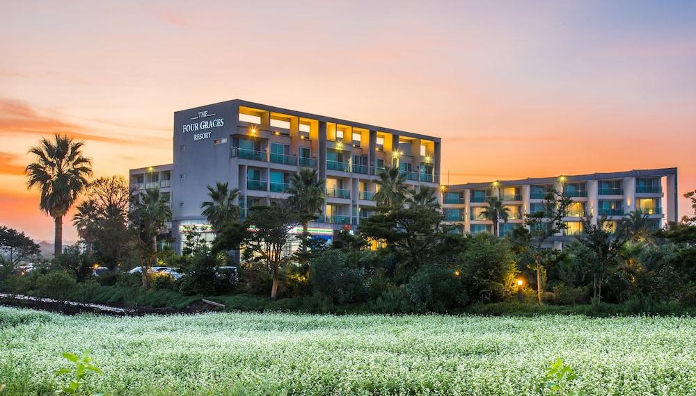 เดอะ โฟร์ เกรส รีสอร์ต Hotel เมืองเชจู ภายนอก รูปภาพ